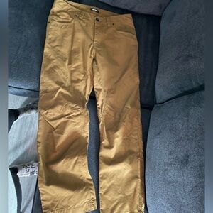 ARC’TERYX pants